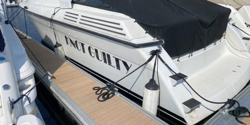 1990 Mainship 35 Cabin Cruiser